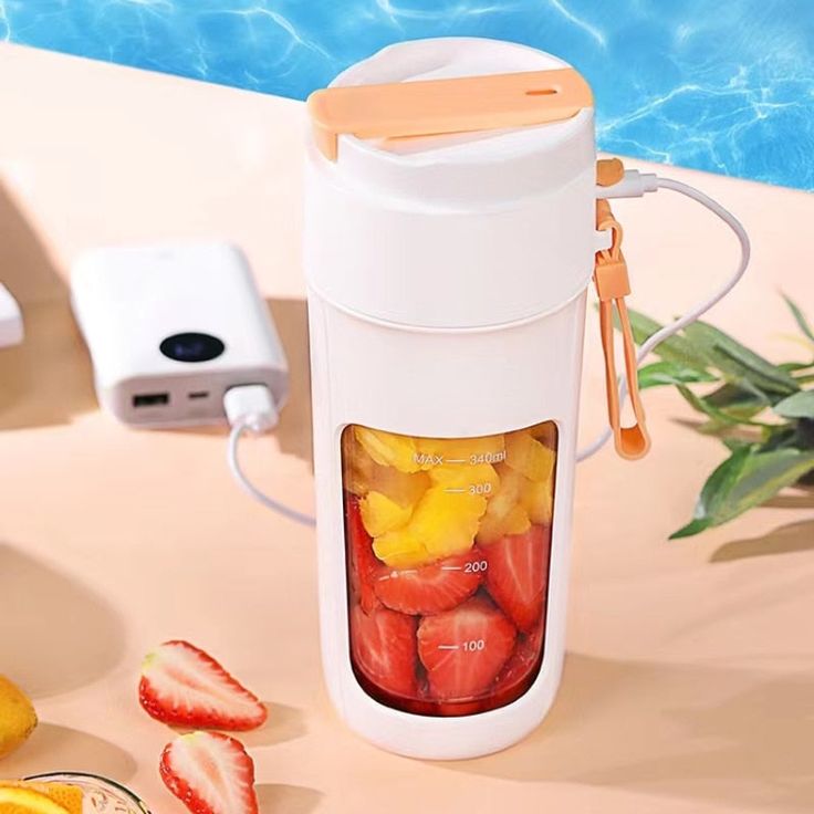 Portable USB Rechargeable Juicer Blender 500ml (HP-890)